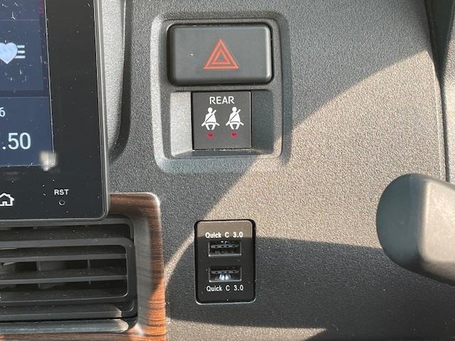 Daihatsu HIJET VAN 2023 7001672-16