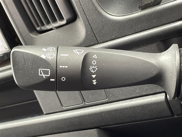 Daihatsu HIJET VAN 2020 7001679-21