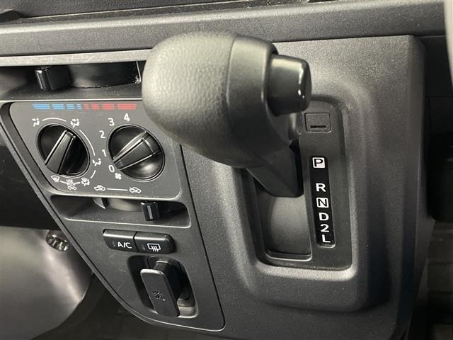 Daihatsu HIJET VAN 2020 7001705-8