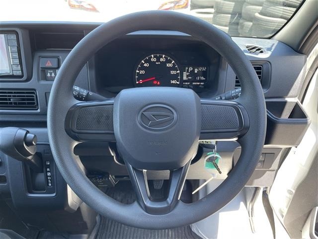 Daihatsu HIJET VAN 2025 7001714-1