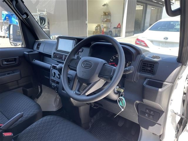 Daihatsu HIJET VAN 2025 7001714-8