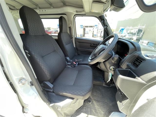 Daihatsu HIJET VAN 2025 7001714-9