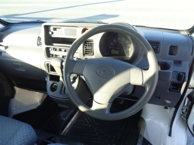 Daihatsu HIJET VAN 2016 7001755-7