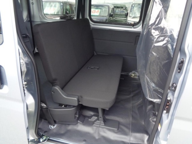 Daihatsu HIJET VAN 2026 7001761-11