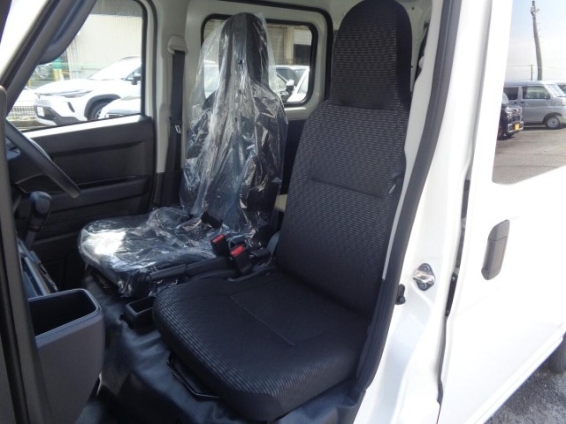 Daihatsu HIJET VAN 2026 7001762-18