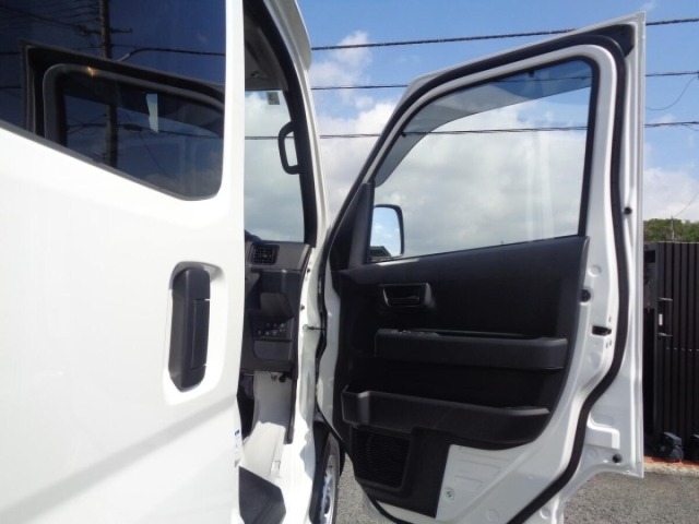 Daihatsu HIJET VAN 2026 7001762-7