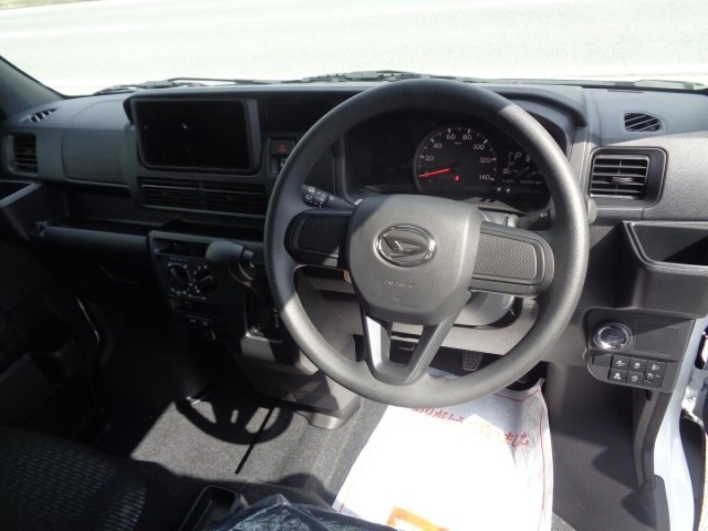 Daihatsu HIJET VAN 2026 7001765-18