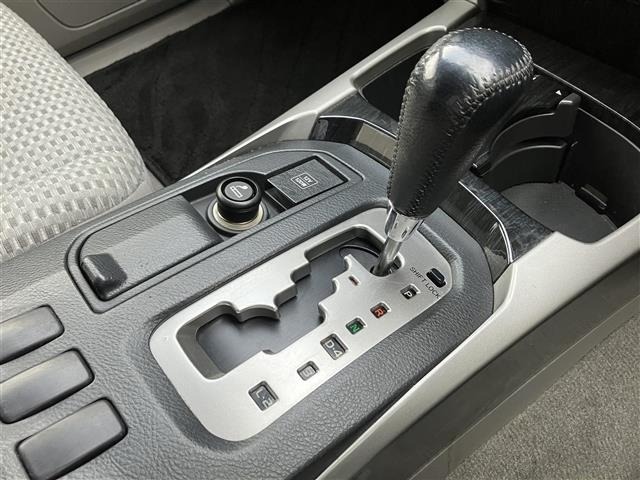 Toyota HILUX SURF 2009 6976816-12
