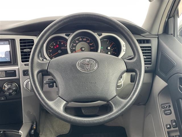 Toyota HILUX SURF 2005 6976867-17
