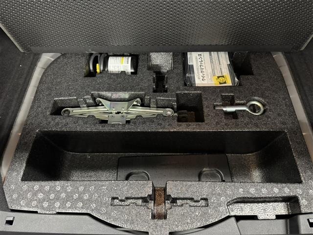 Honda INSIGHT 2019 6974563-10