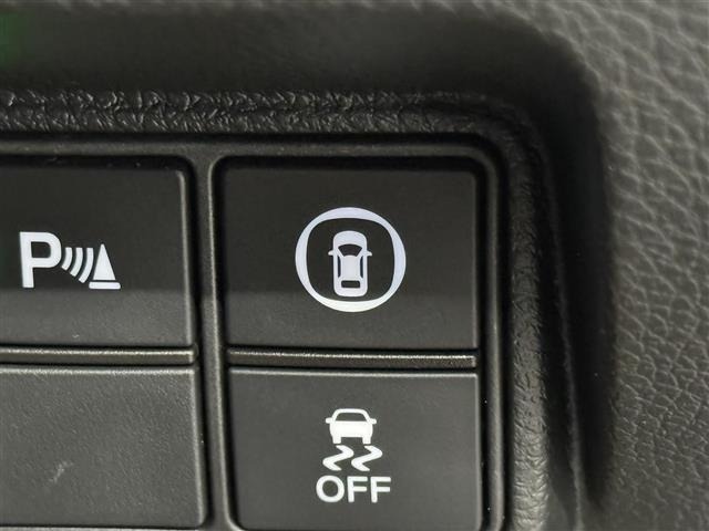 Honda INSIGHT 2019 6974563-31