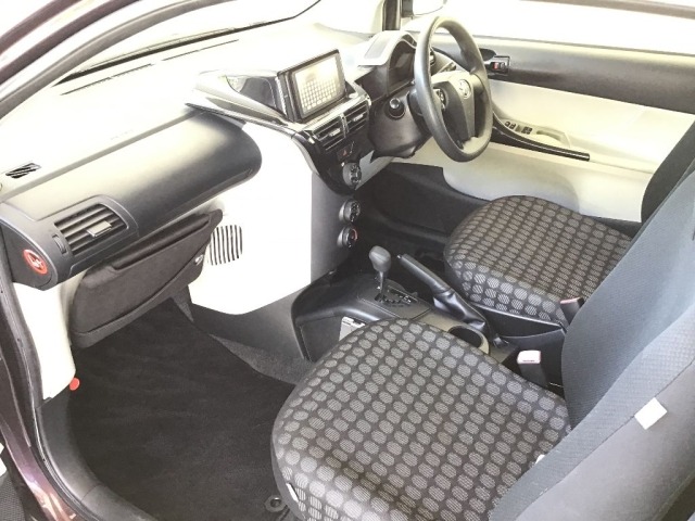 Toyota IQ 2013 6975770-6
