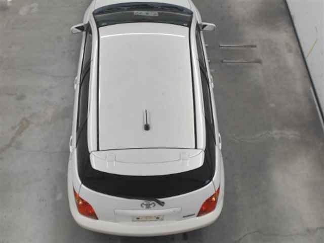Toyota IST 2003 6979444-10