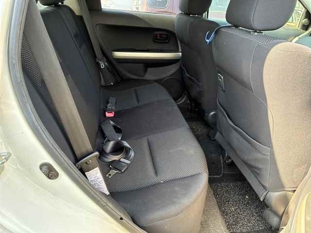 Toyota IST 2003 6979444-8