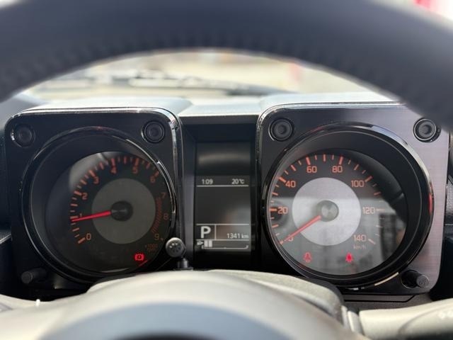 Suzuki JIMNY 2025 6994192-17