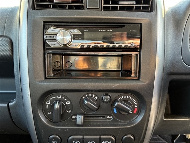 Suzuki JIMNY 2018 6994201-4