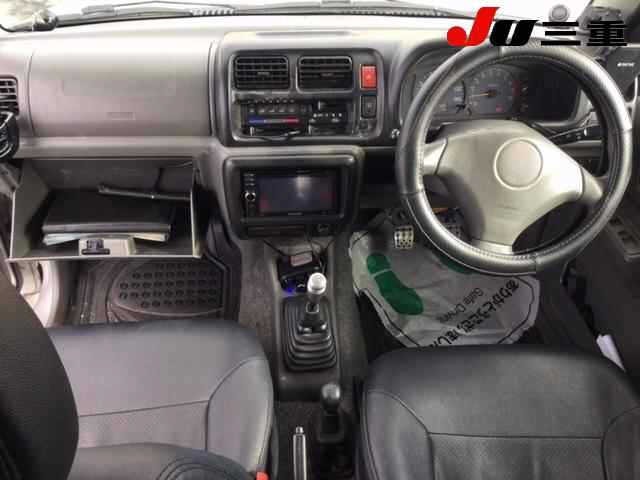 Suzuki JIMNY 2001 6994207-8