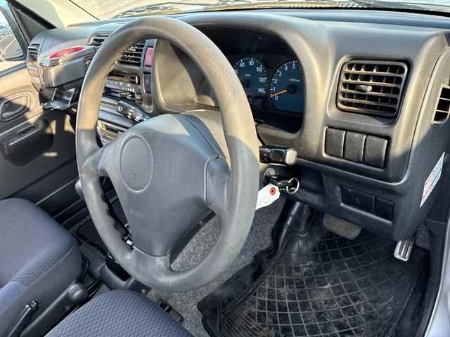 Suzuki JIMNY 2004 6994355-3