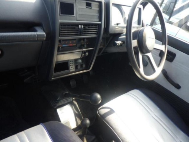 Suzuki JIMNY 1989 6994533-3