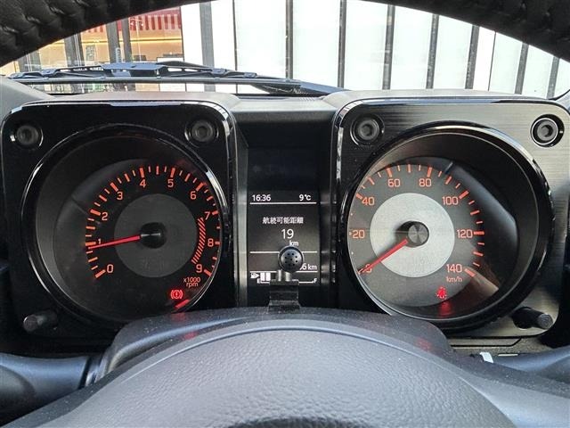 Suzuki JIMNY 2025 6995066-19