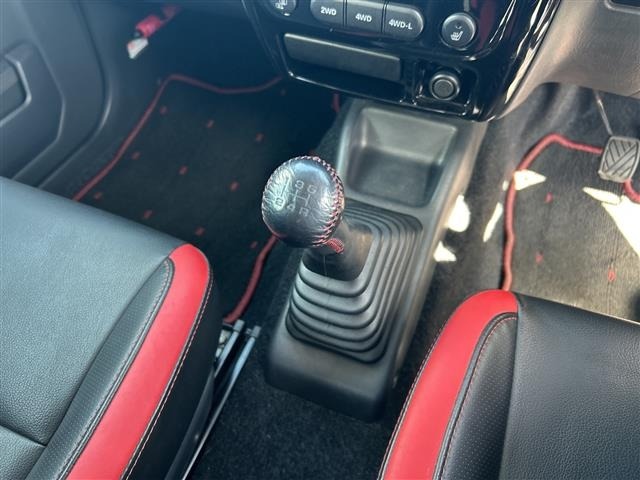 Suzuki JIMNY 2013 6995536-9