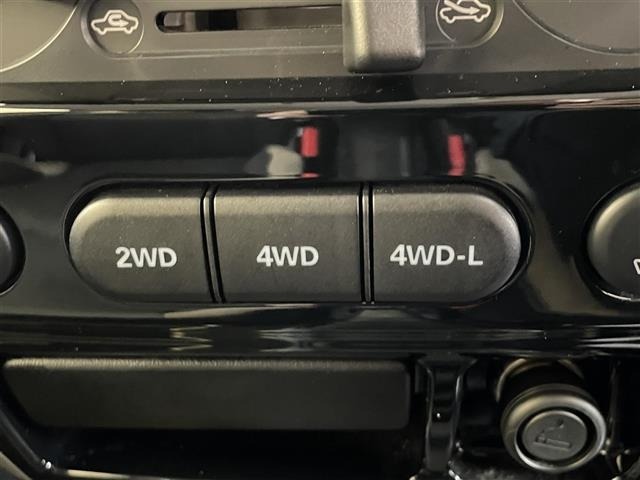 Suzuki JIMNY 2014 6995726-5