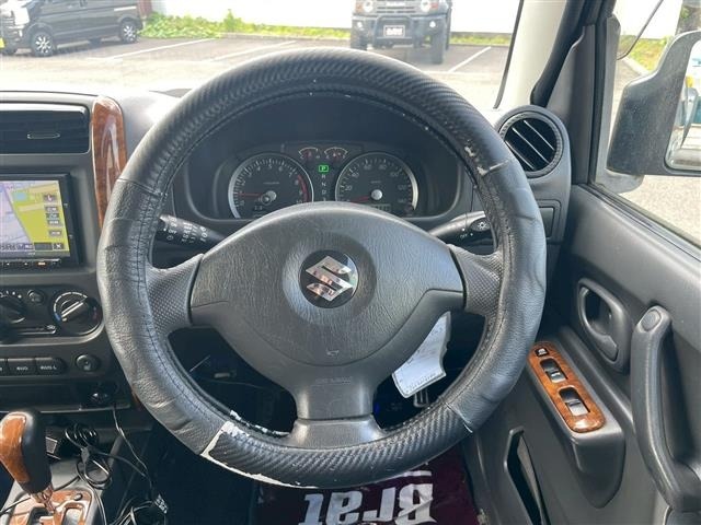 Suzuki JIMNY 2007 6996432-4