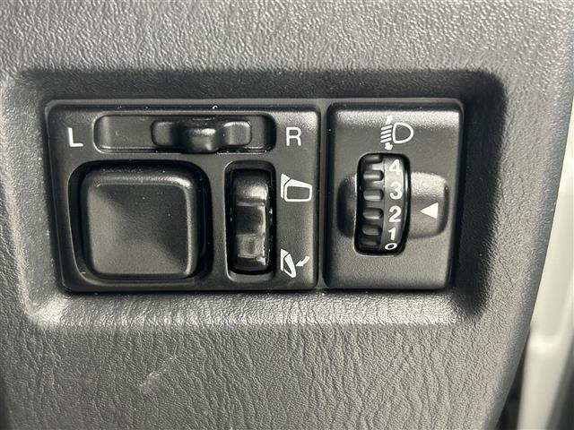 Suzuki JIMNY 2014 6997178-1