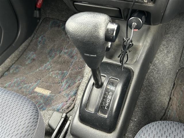 Suzuki JIMNY 2004 6997246-10