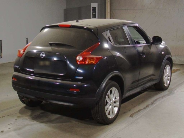 Nissan JUKE 2011 6973673-1