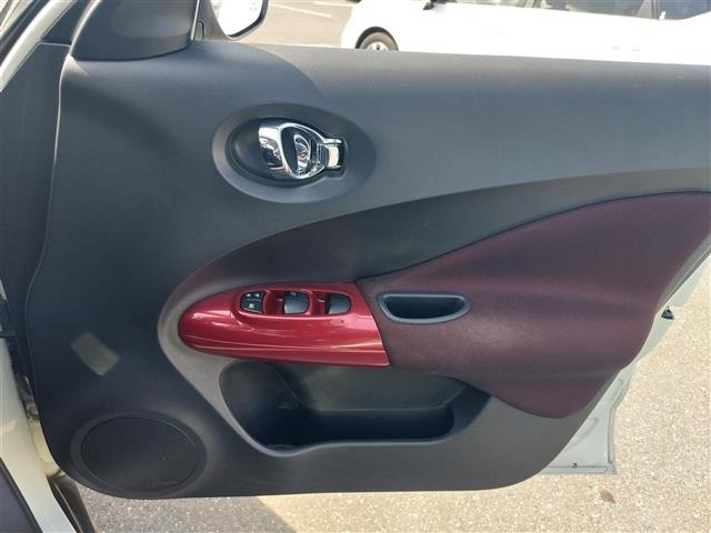 Nissan JUKE 2012 6973699-22