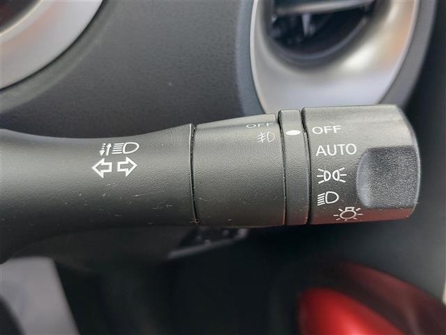 Nissan JUKE 2012 6973699-5