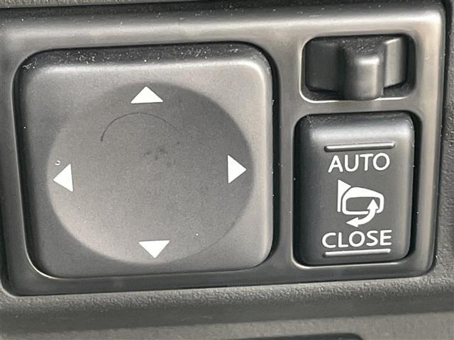 Nissan JUKE 2012 6973700-19
