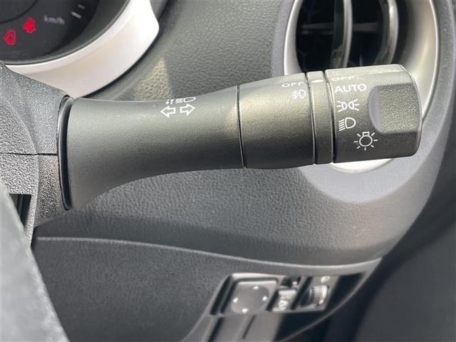 Nissan JUKE 2012 6973700-5