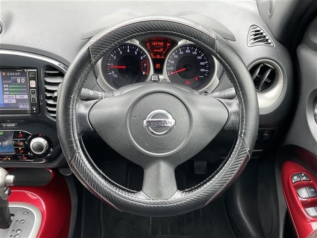 Nissan JUKE 2011 6973709-10