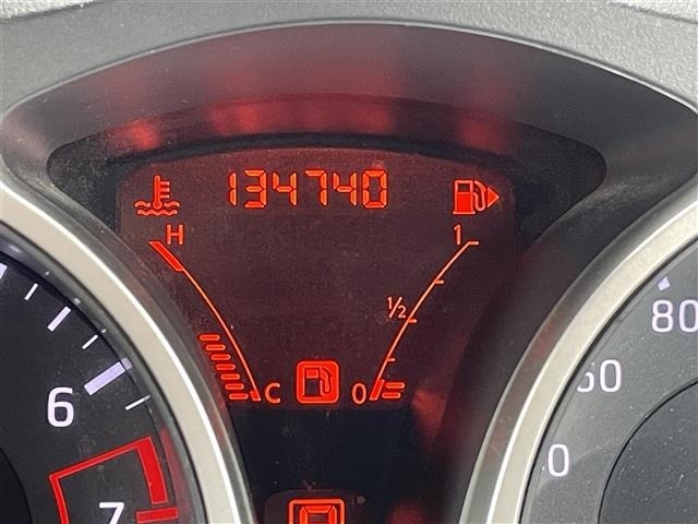 Nissan JUKE 2011 6973709-6