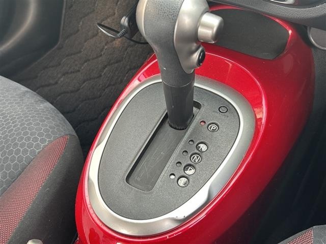 Nissan JUKE 2010 6973714-5