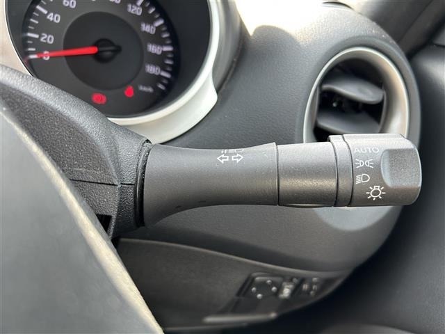 Nissan JUKE 2010 6973715-3