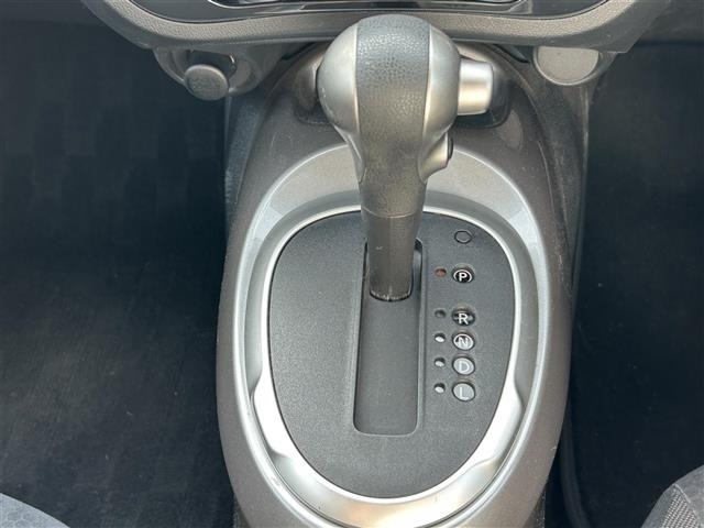 Nissan JUKE 2010 6973715-8