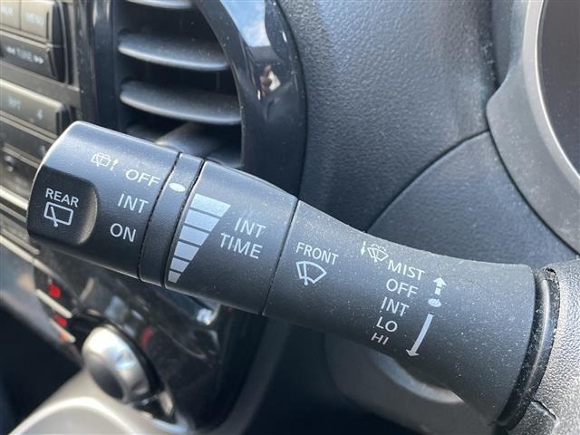 Nissan JUKE 2010 6973746-5