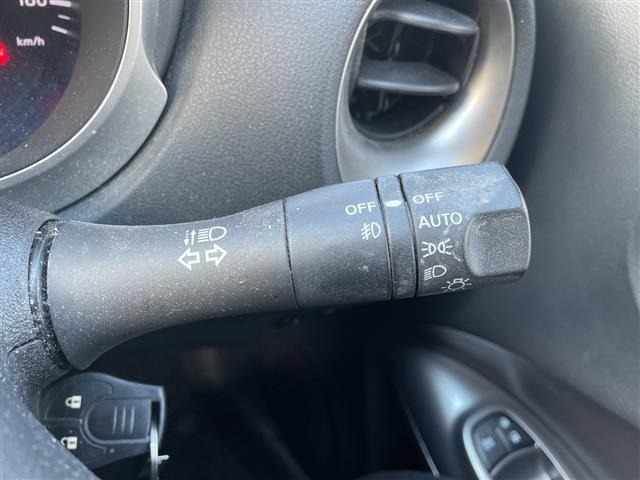 Nissan JUKE 2010 6973746-7