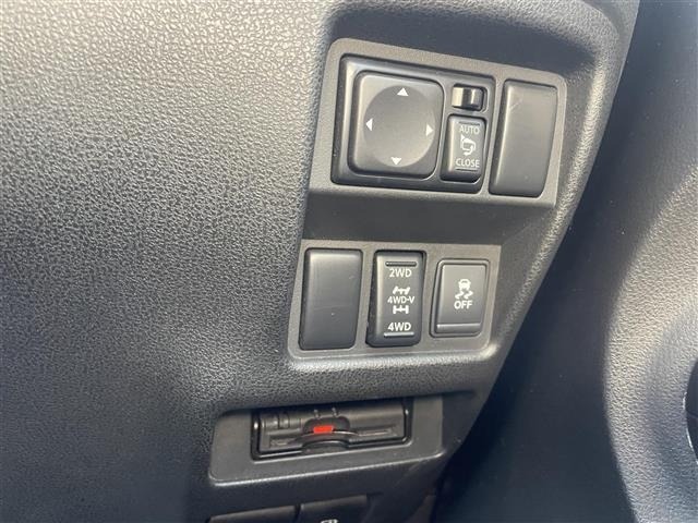 Nissan JUKE 2013 6973757-11