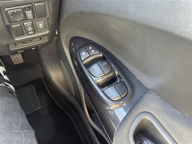 Nissan JUKE 2013 6973757-9