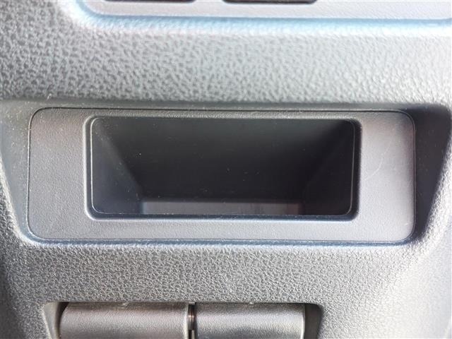 Nissan JUKE 2012 6973766-11
