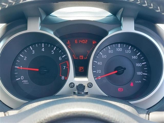 Nissan JUKE 2012 6973766-22