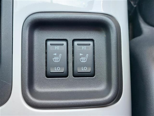 Nissan JUKE 2012 6973766-8