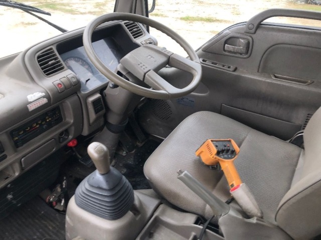 Isuzu JUSTON 1995 7002477-3