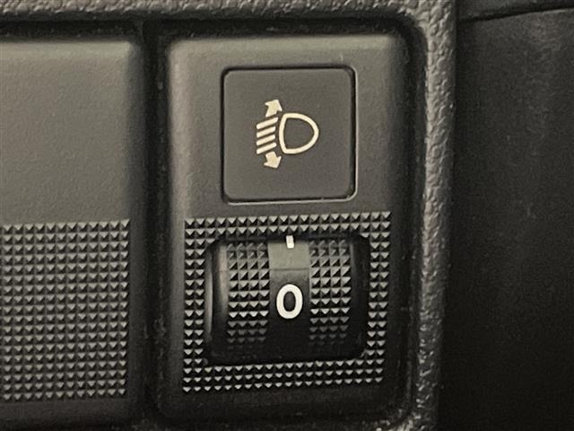 Nissan LAFESTA 2013 6980442-8