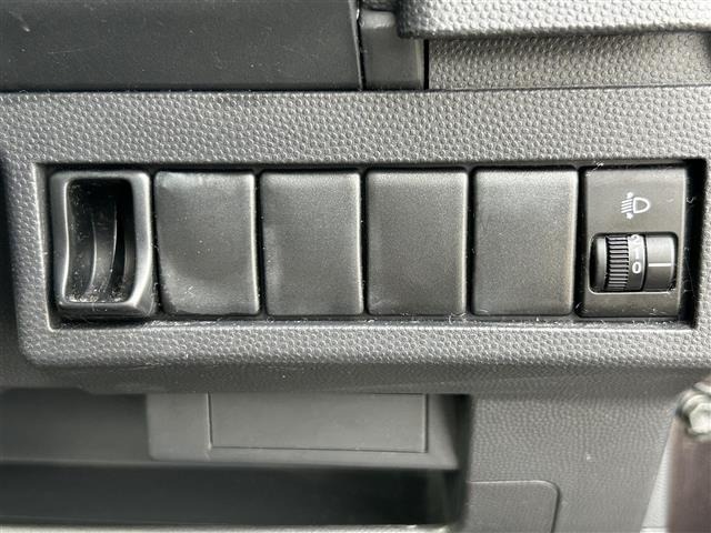 Suzuki LAPIN 2015 6989328-11