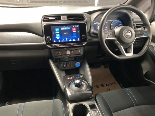 Nissan LEAF 2021 6982833-3